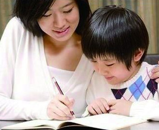 少儿在线学英语哪个好?一学期有多少节课?